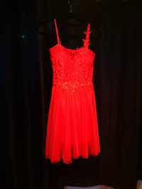 Vestido cerimonial vermelho