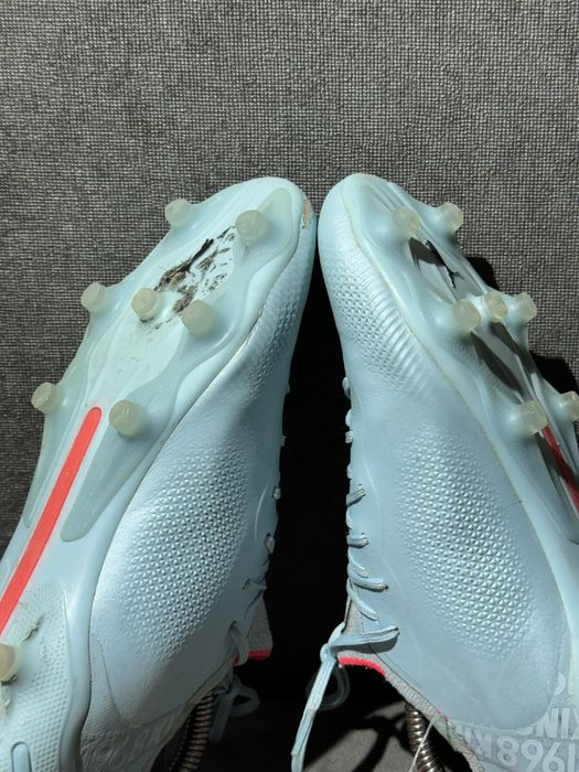 Футбольні бутси Puma King Ultimate FG AG 39p