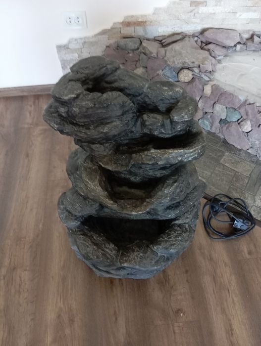 Продам фонтан новий...