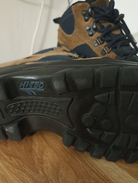 Продам трекінгові чоловічі чоботи  Hei-Tec Trilogy Waterproof 42р б/в