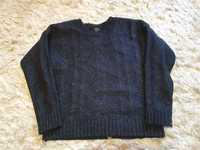 sweter wełniany czarny