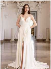 piękna  suknia ślubna w stylu klasyczna