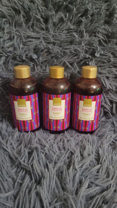 3pak płyn do kąpieli owoce leśne w czekoladzie 250ml Avon
