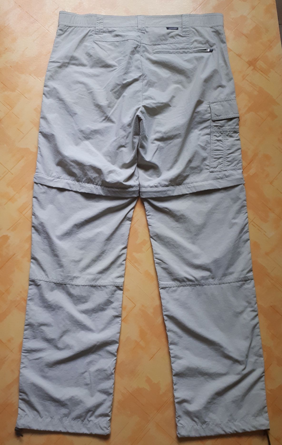 (M - L) Мужские штаны  - шорты Schoffel.