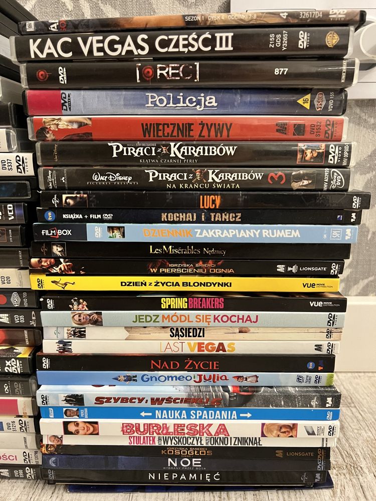 Filmy DVD duży wybór