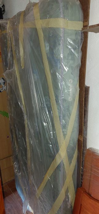 Mobilia de quarto em pinho
