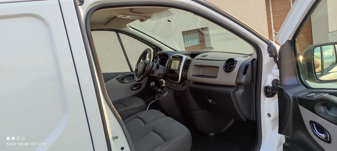 //Renault Trafic 1,6DCI//Serwisowany//Bezwypadkowy//NAVI//Klimatyzacja