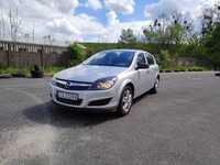 Opel Astra 1.6 rok 2011