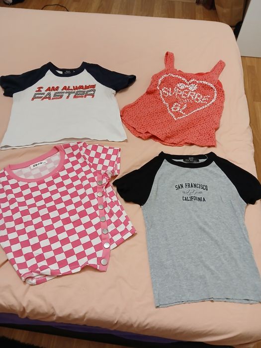 T-shirts e tops variados