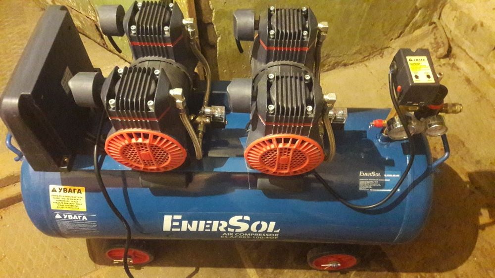 Компресор тихий безмасляний на 100л.