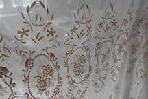 Haftowana firanka - 235 x 194 cm