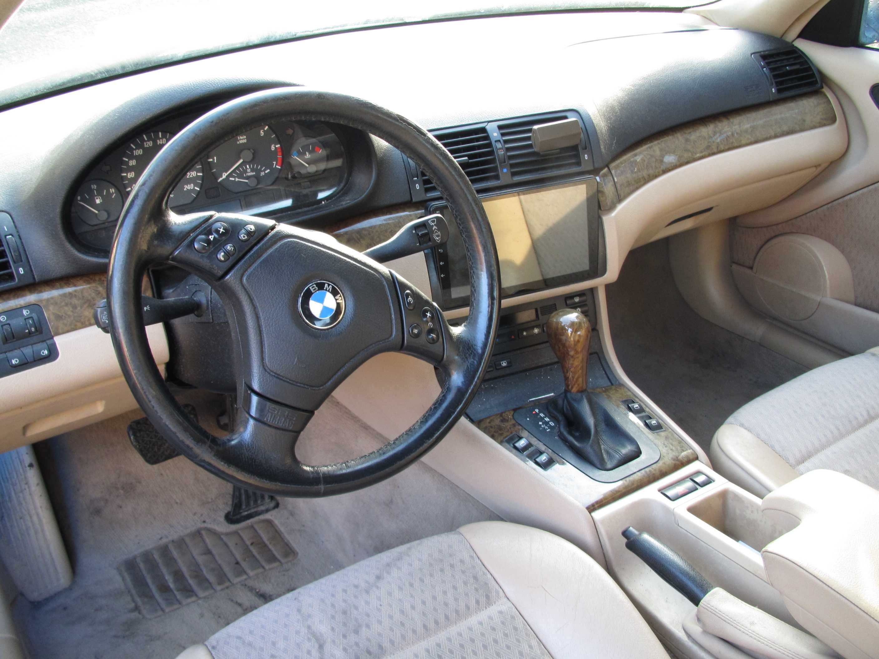 sprzedam dobre i pewne auto.
