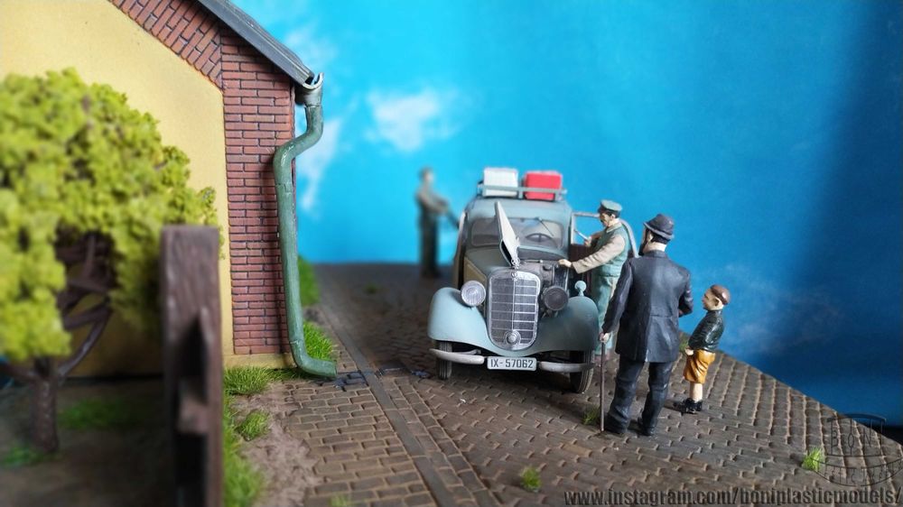 Diorama - modelo vintage em escala 1:35 - Mercedes Benz 170 V