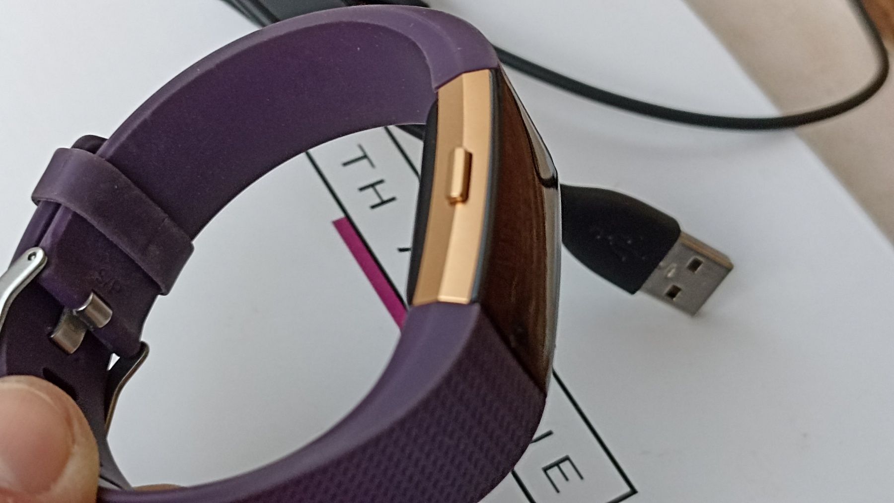 Спортивний браслет годинник Fitbit charge 2