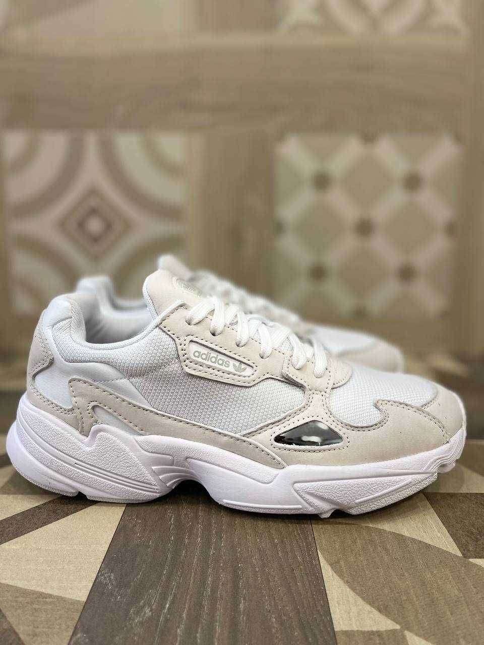 Кросівки Adidas Falcon W White (40 2/3)