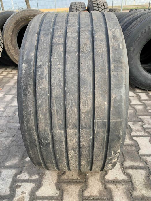 435/50R19.5 Opona PIRELLI ST 01 7mm ST01 Mega Naczepa