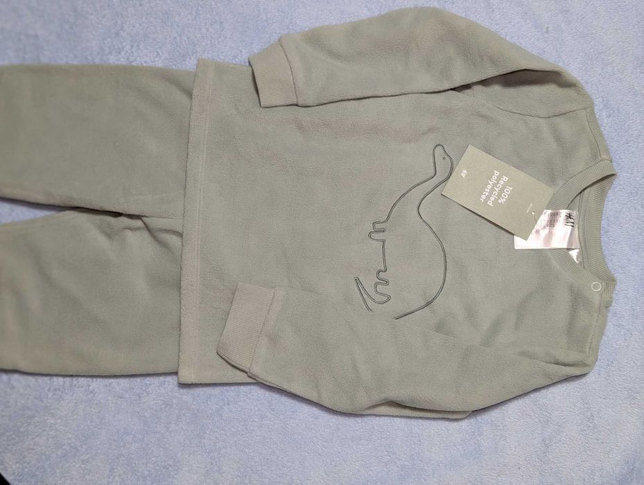 Продам теплу піжамку H&M (92р.)