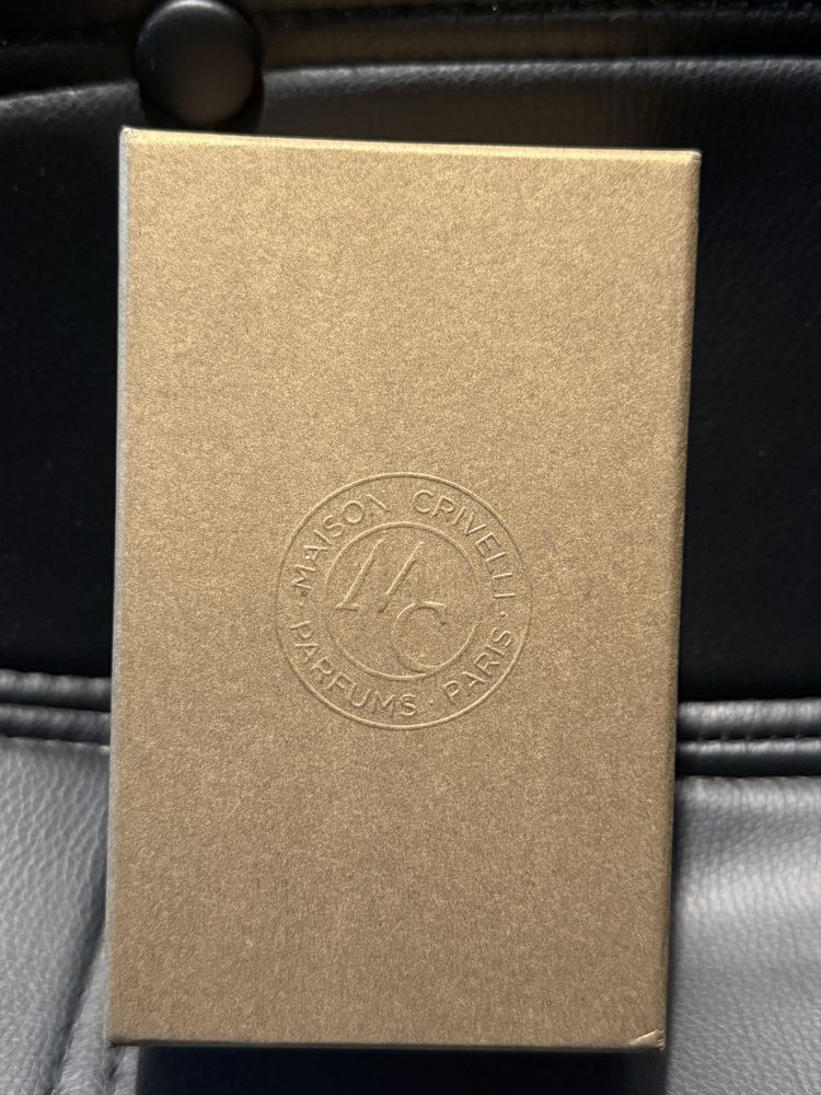 Orgynialne perfumy oud maracujá