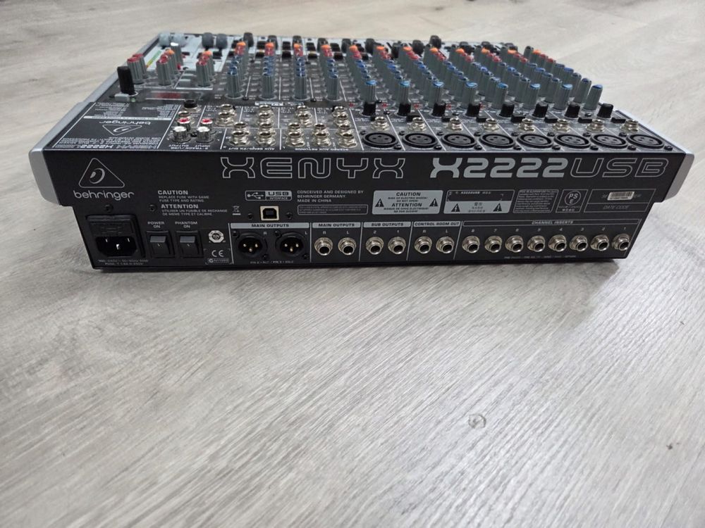 Behringer X2222 USB