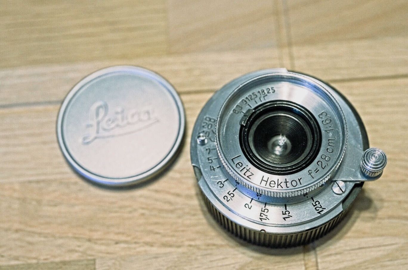 Leica Hektor 28mm f6.3 M39 mount (inclue M mount adaptador)