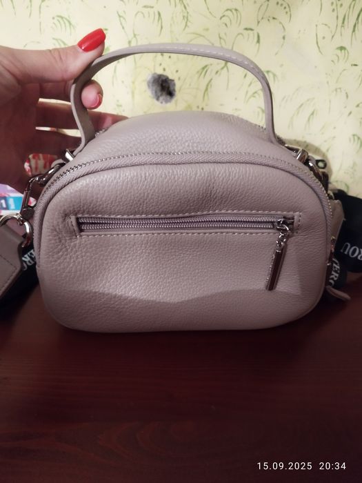 Манюння дуже крутезна просто Ваууу