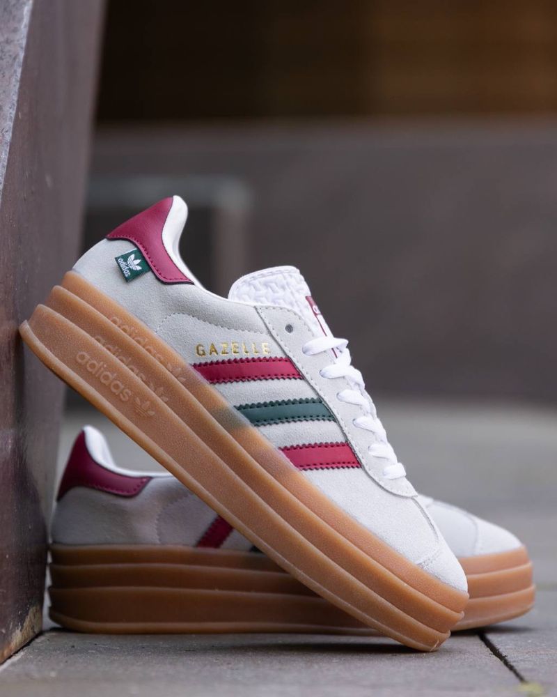 Жіночі кросівки адідас газелі Adidas Gazelle Bold Maple Leaf [36-40]