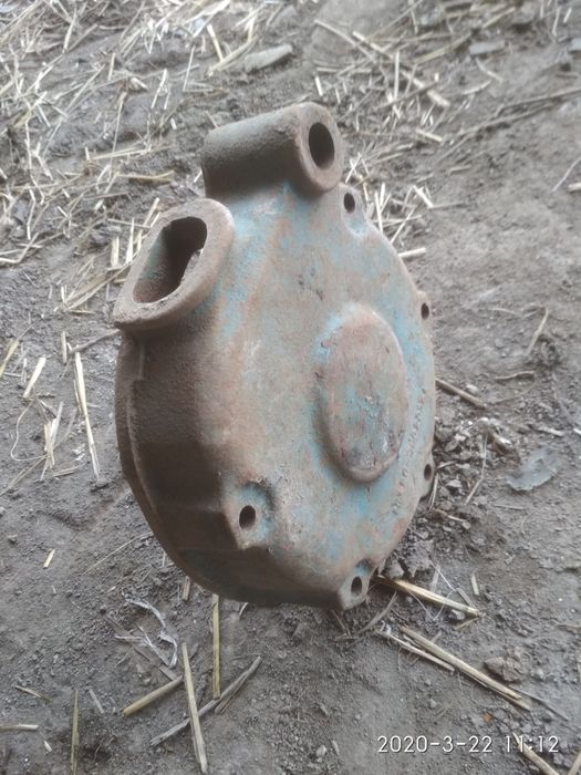 МТЗ 80,82 помпа водяна ,запчастини