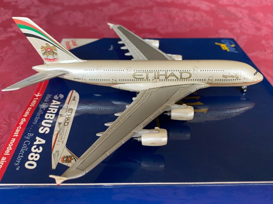 Miniatura Etihad Airways Airbus A380