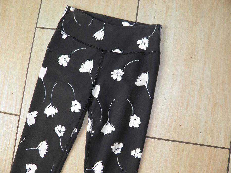 Spodenki dla dziewczynki leggins r XSS .