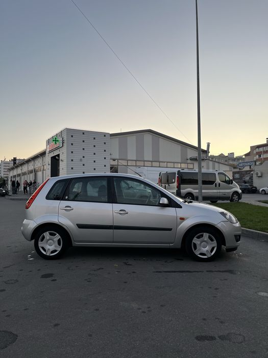 Продам Ford Fiesta