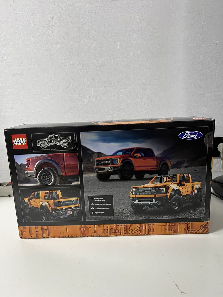 Конструктор Lego 42126 Technic Ford F-150 Raptor! New!