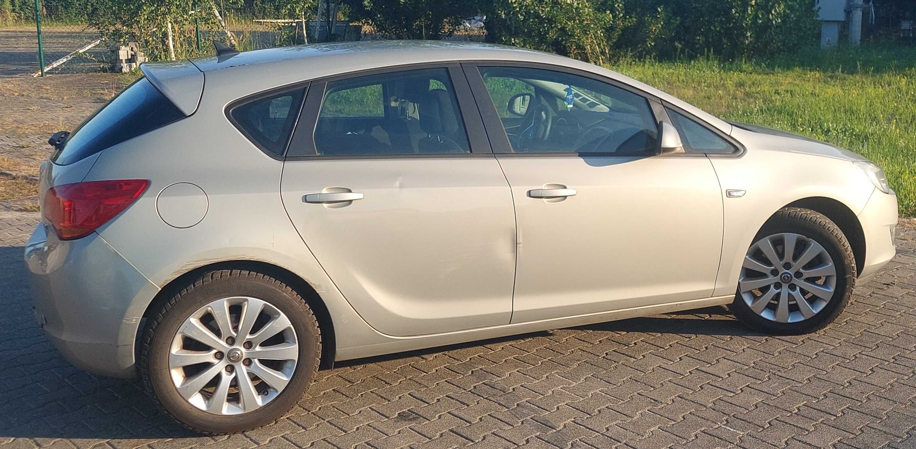 Opel Astra J 1.7 CDTI