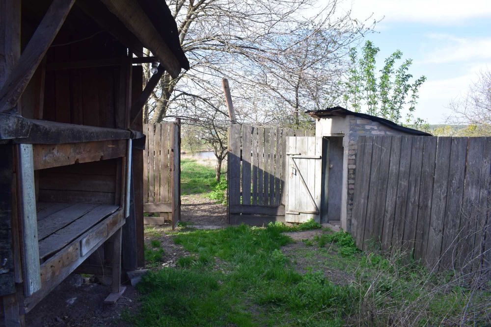 Будинок з прямим виходом до озера! Неймовірний краєвид,затишна локація