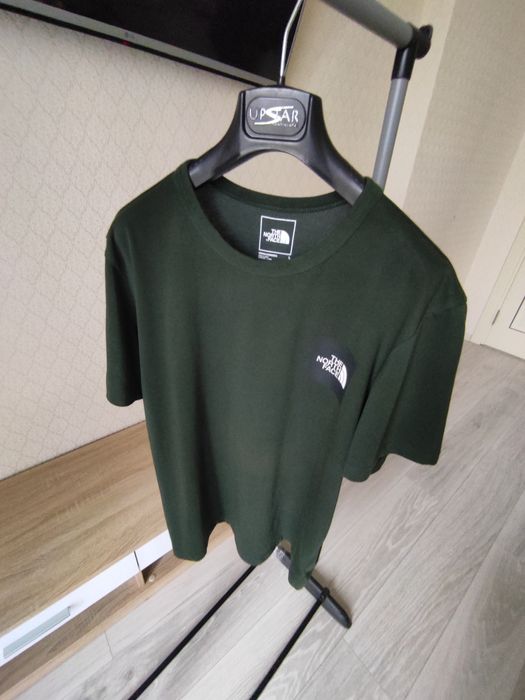 Чоловіча футболка The North Fase, розмір L