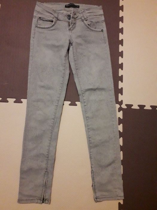 Spodnie terranova r. 146 -152 cm