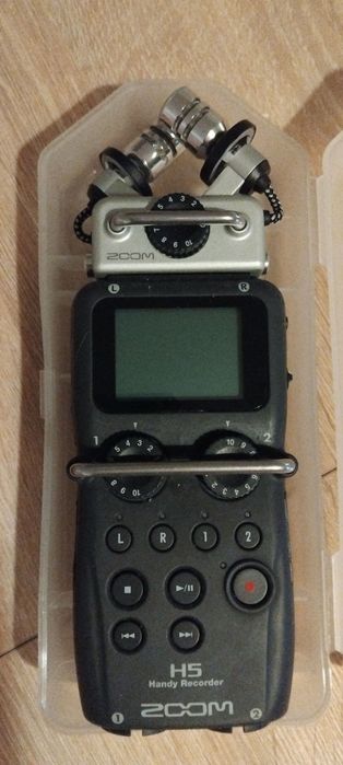 Zoom HS5 - Gravador Stereo Portátil - Field Recorder