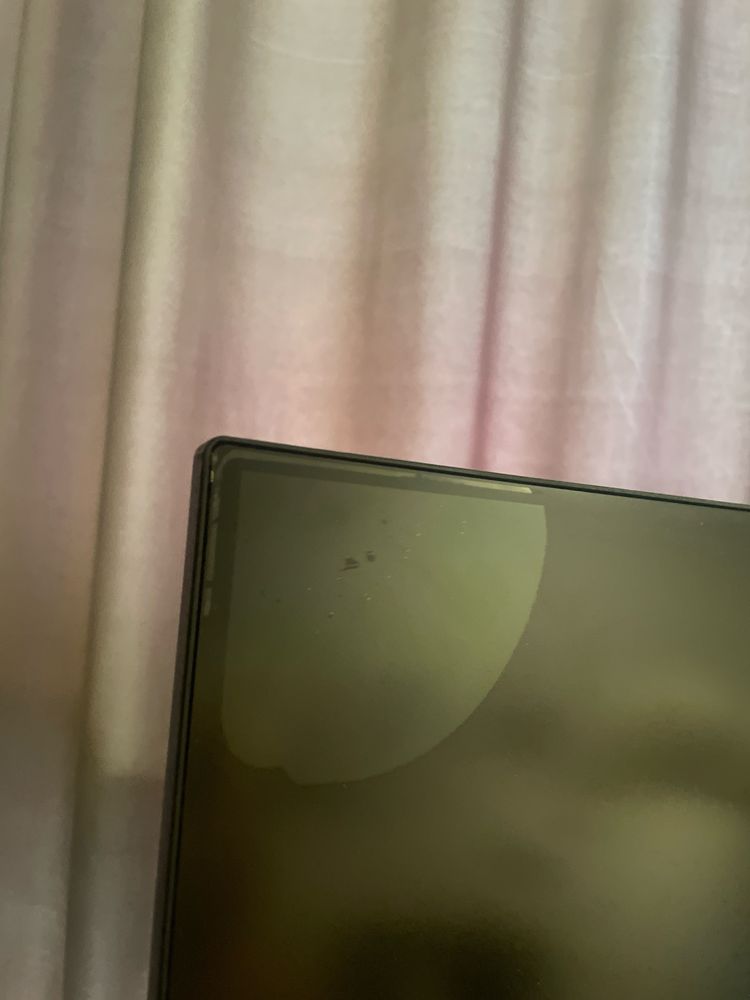 Monitor AOC uszkodzony