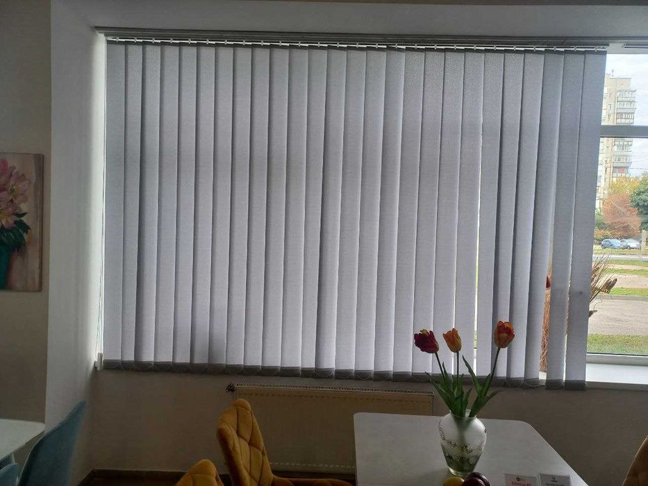 Жалюзі вертикальні б/у