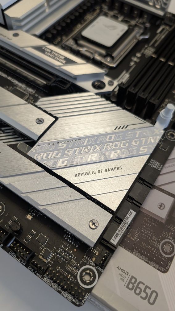 ASUS ROG Strix B650-A Gaming wifi