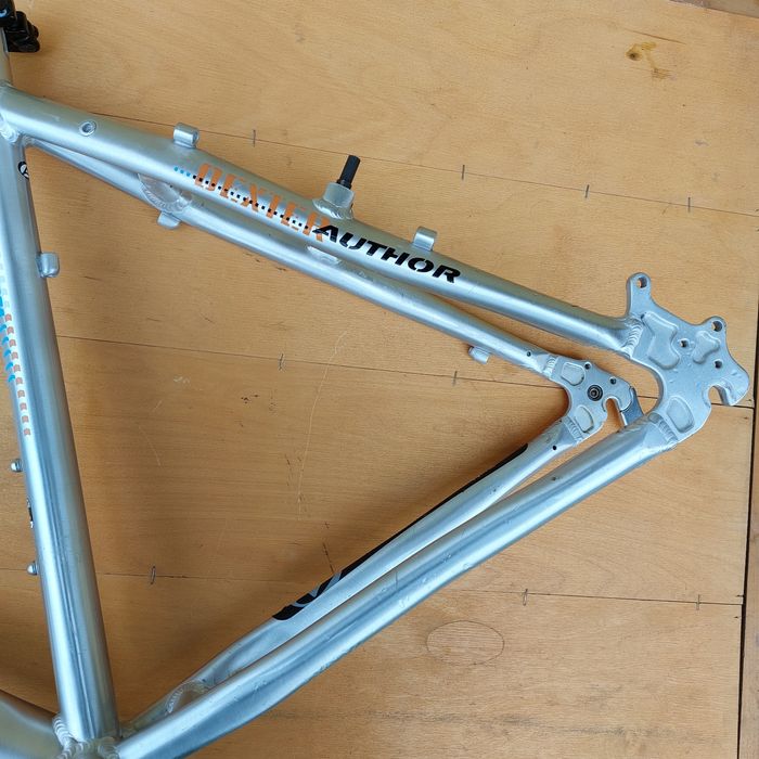 Rama rower Author Dexter 19" koła 26 lub 27,5 Tarcze lub V-Brake