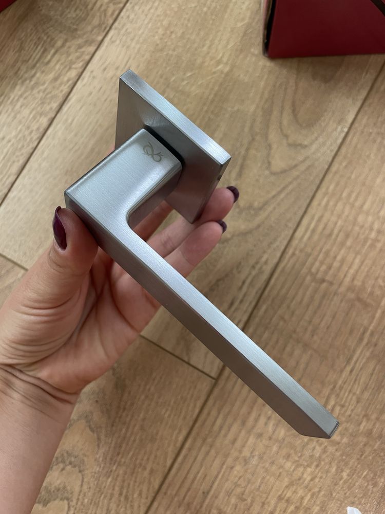 3 szt. klamek infinity + rozeta