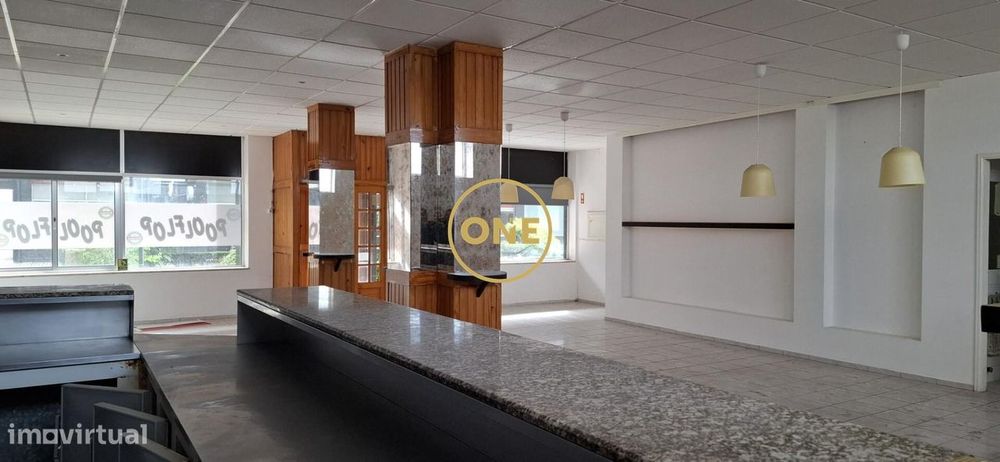 Em Delães, um espaço cheio de potencial à espera da sua visão.