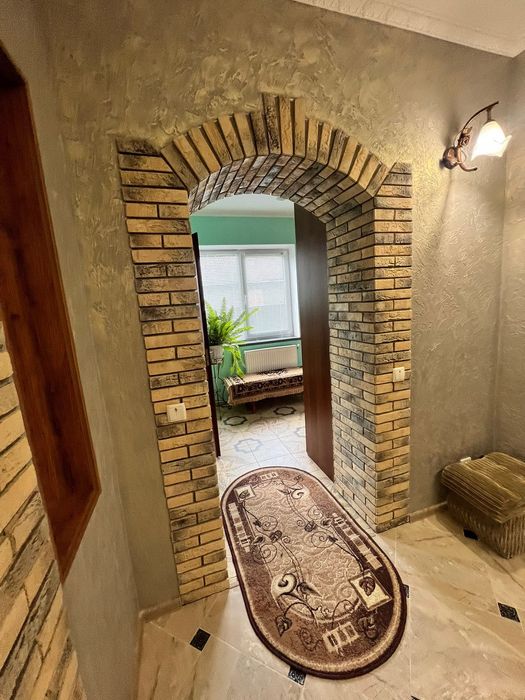 Продаж Будинку Судова Вишня