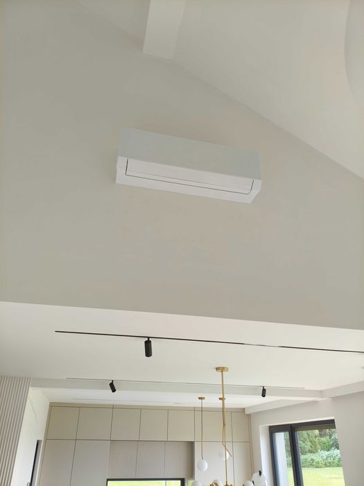 Klimatyzacja Viessmann Vitoclima 230-s Dynamic z funkcją grzania!