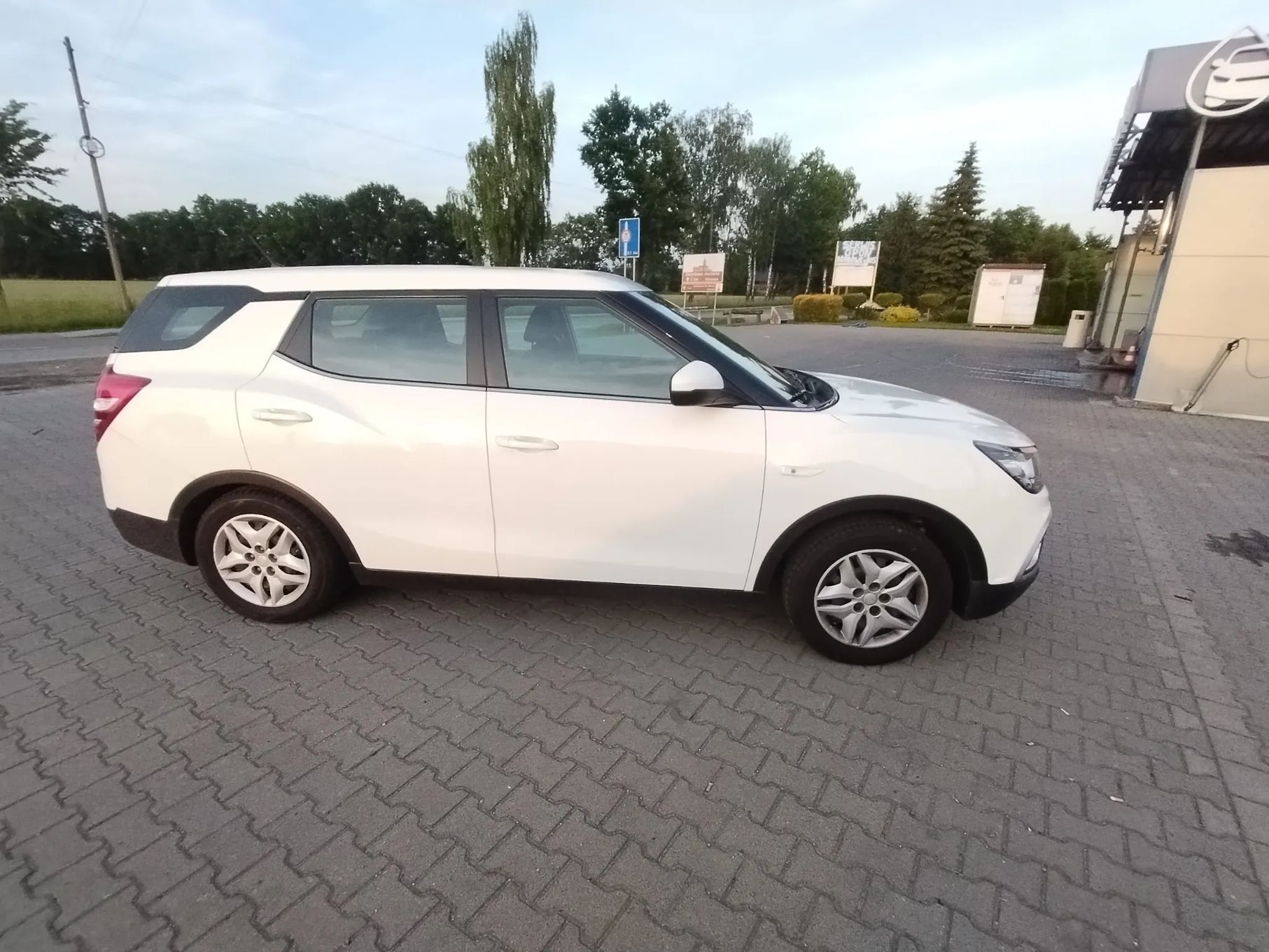 SsangYong/KGM XLV Ssanyong osobowe