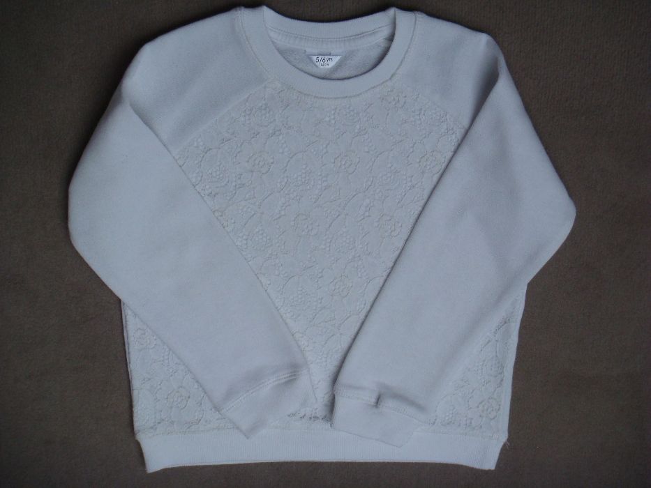 biała bluza z koronką sweter dres roz. 116