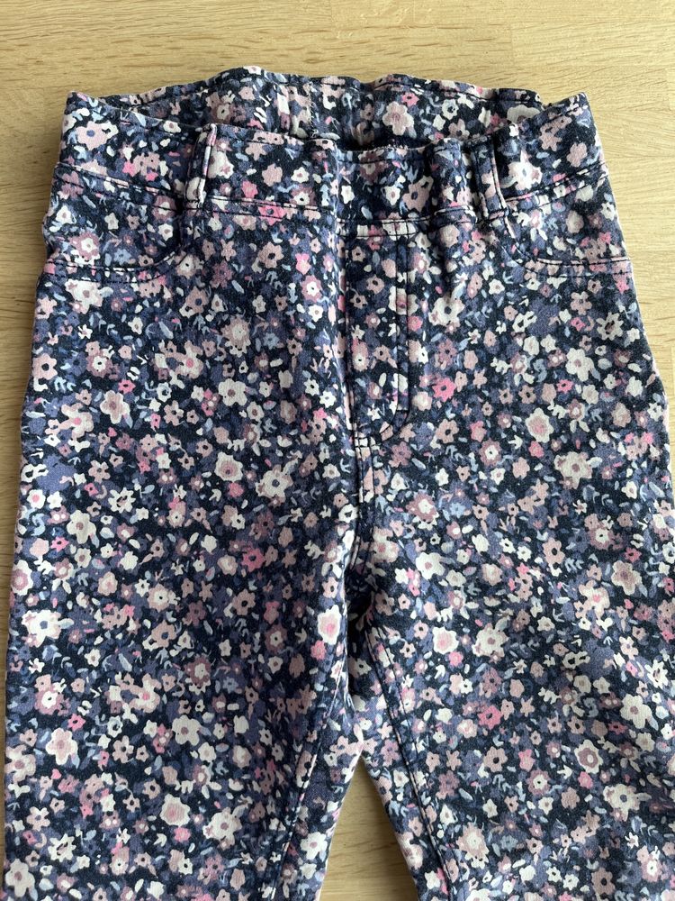 Ciepłe legginsy H&M rozmiar 134 cm, 8-9 lat
