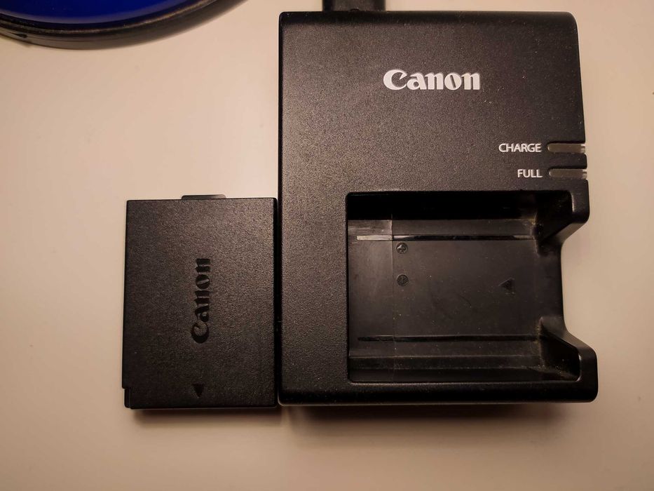 Canon EOS 1300D + Akcesoria