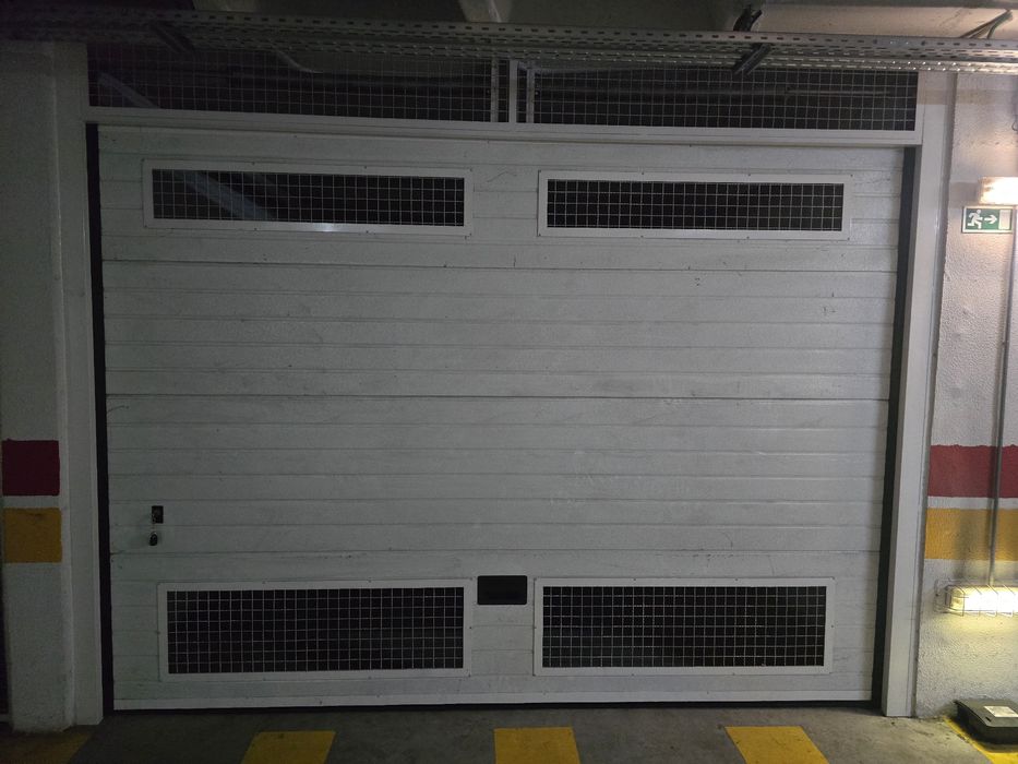 Garagem / Box para arrendamento Póvoa de Santa iria