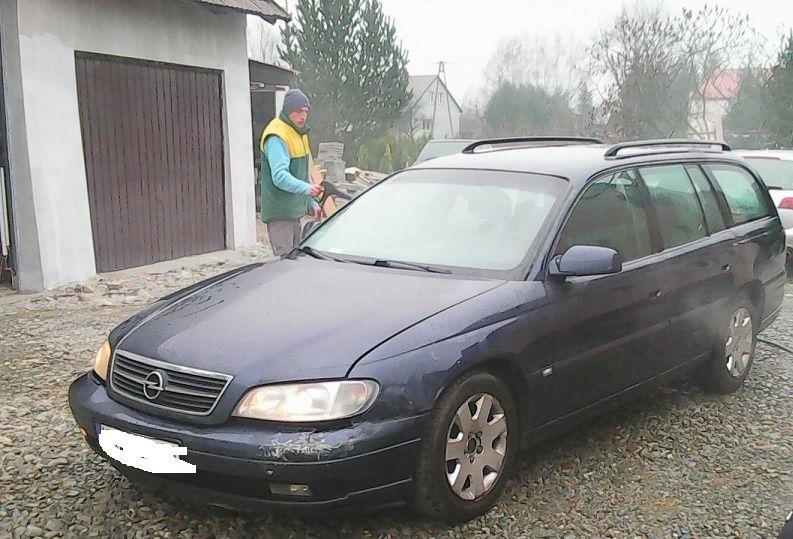 Opel Omega B FL C Kombi Tył Zderzak Z20H Lampy Odblaski PDC 2,2 DTI